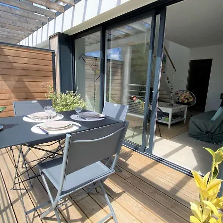 Duplex Lumineux A Benodet: Et Thalasso A Pied, Terrasse, Parking Et Abri Velo Inclus - Fr-1-481-117 公寓