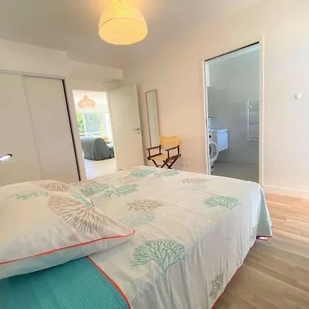 Duplex Lumineux A Benodet: Et Thalasso A Pied, Terrasse, Parking Et Abri Velo Inclus - Fr-1-481-117 公寓